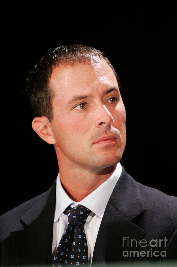 Mike Weir Photograph By Pierre Roussel Wallpaper
