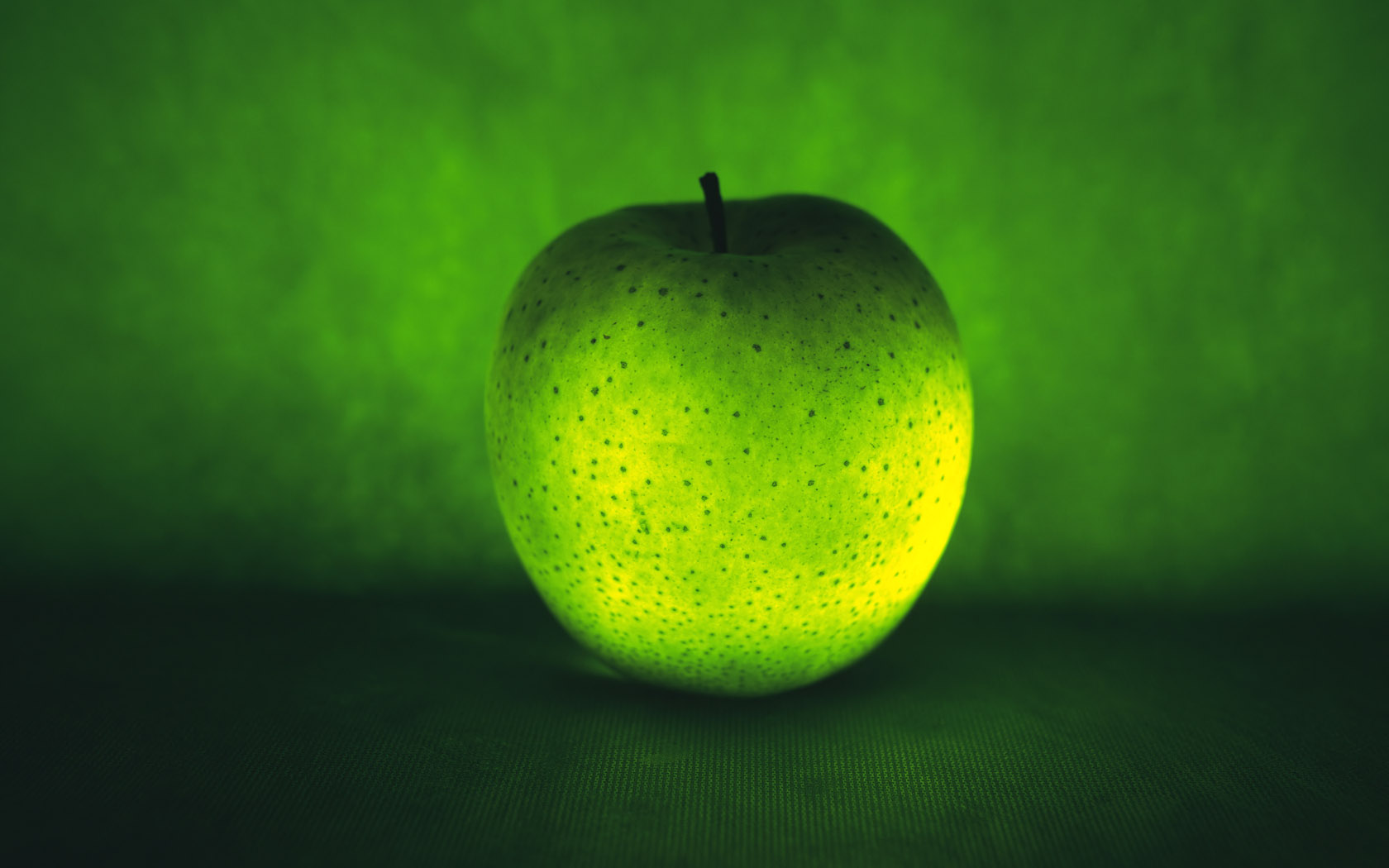 Green Apple Wallpaper HD