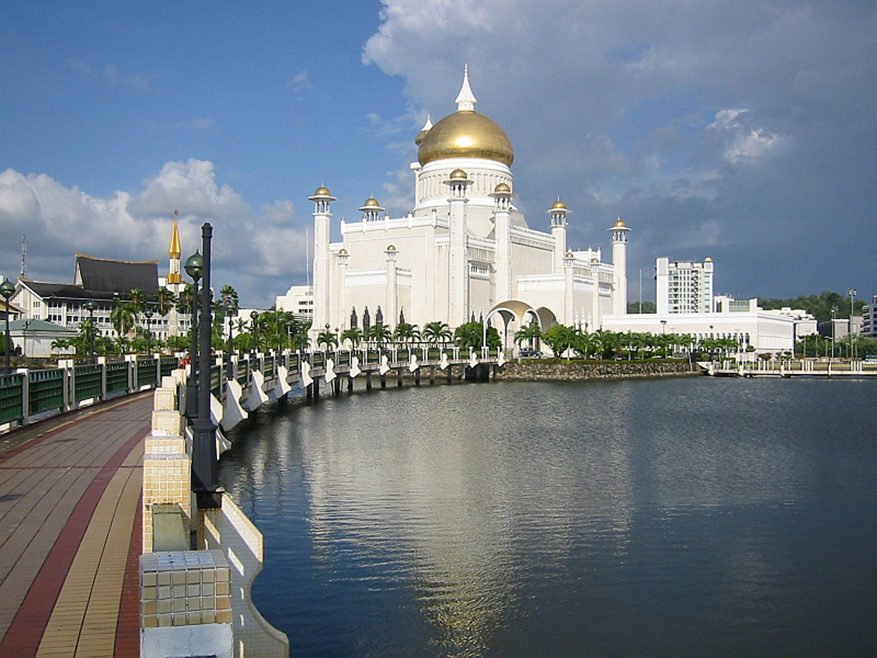 Beautiful Mosque Wallpaper Miracle Muslim Golden Dome