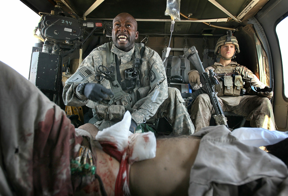Medical Flight U S Army Medic Sgt Tyrone Jordan Gave First Aid