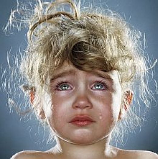  crying girl sad girl wallpapers crying pictures of girl crying girl 520x522