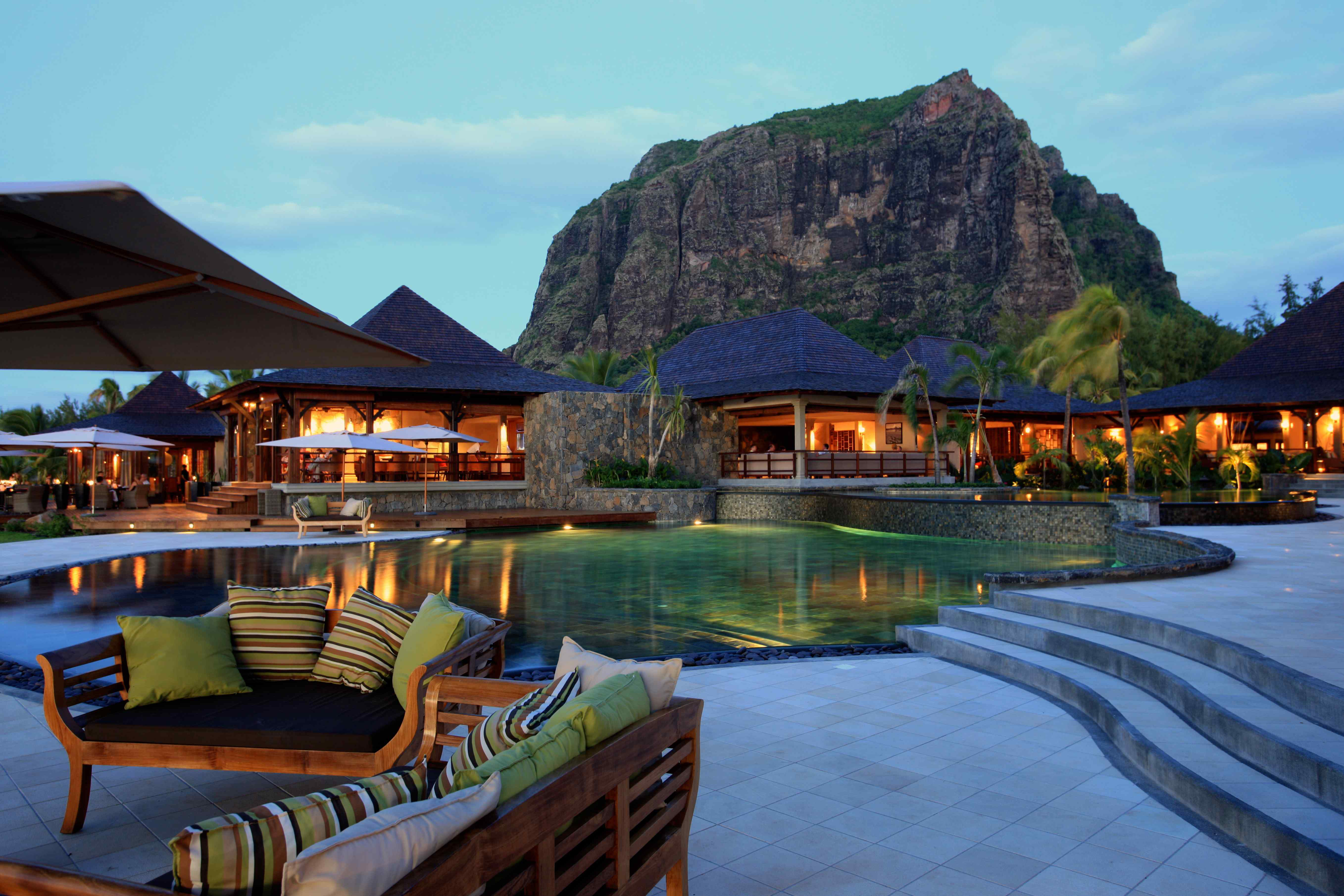 Resort HD Wallpaper