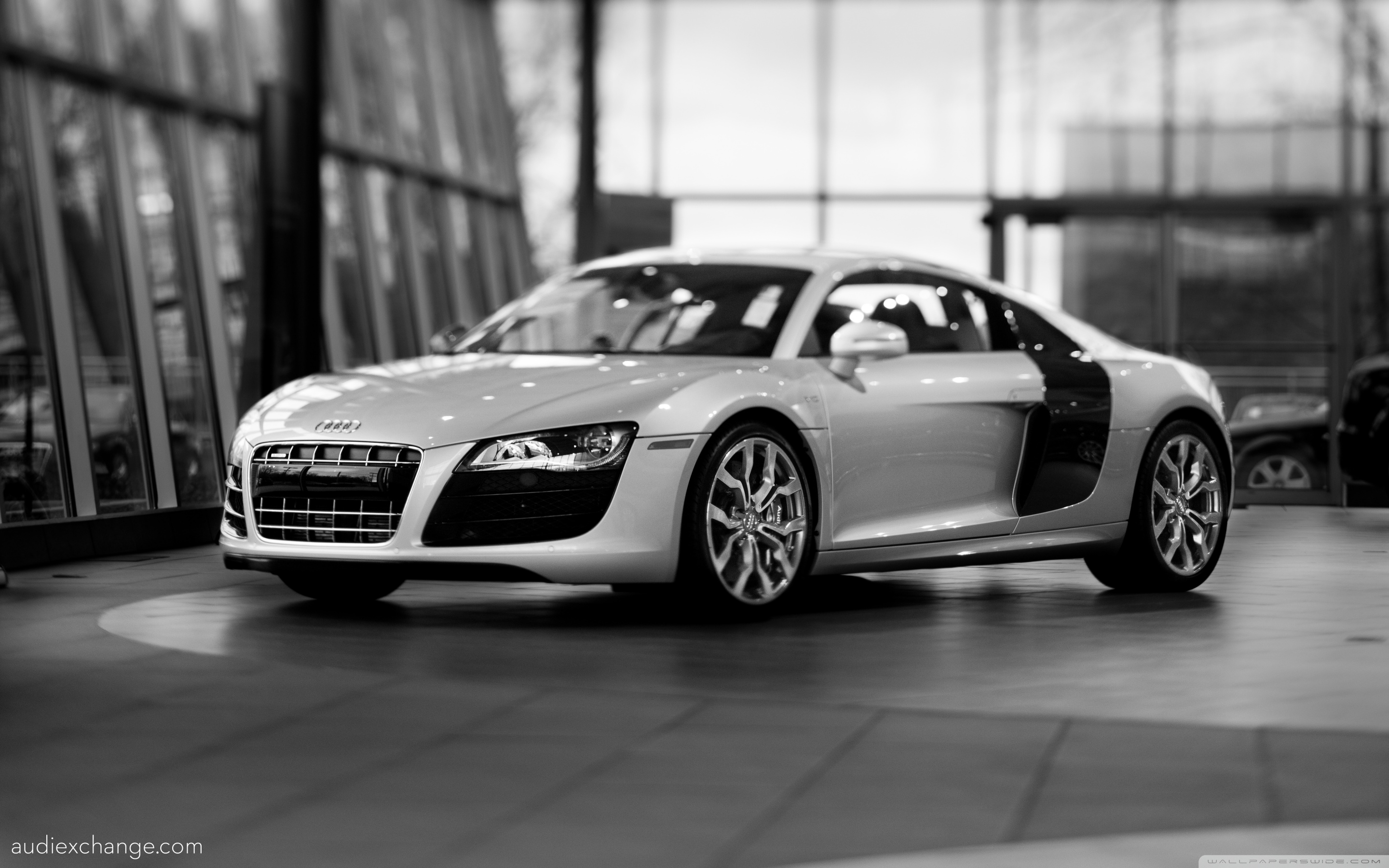 Audi R8 V10 Fsi In The Exchange Showroom Photographed