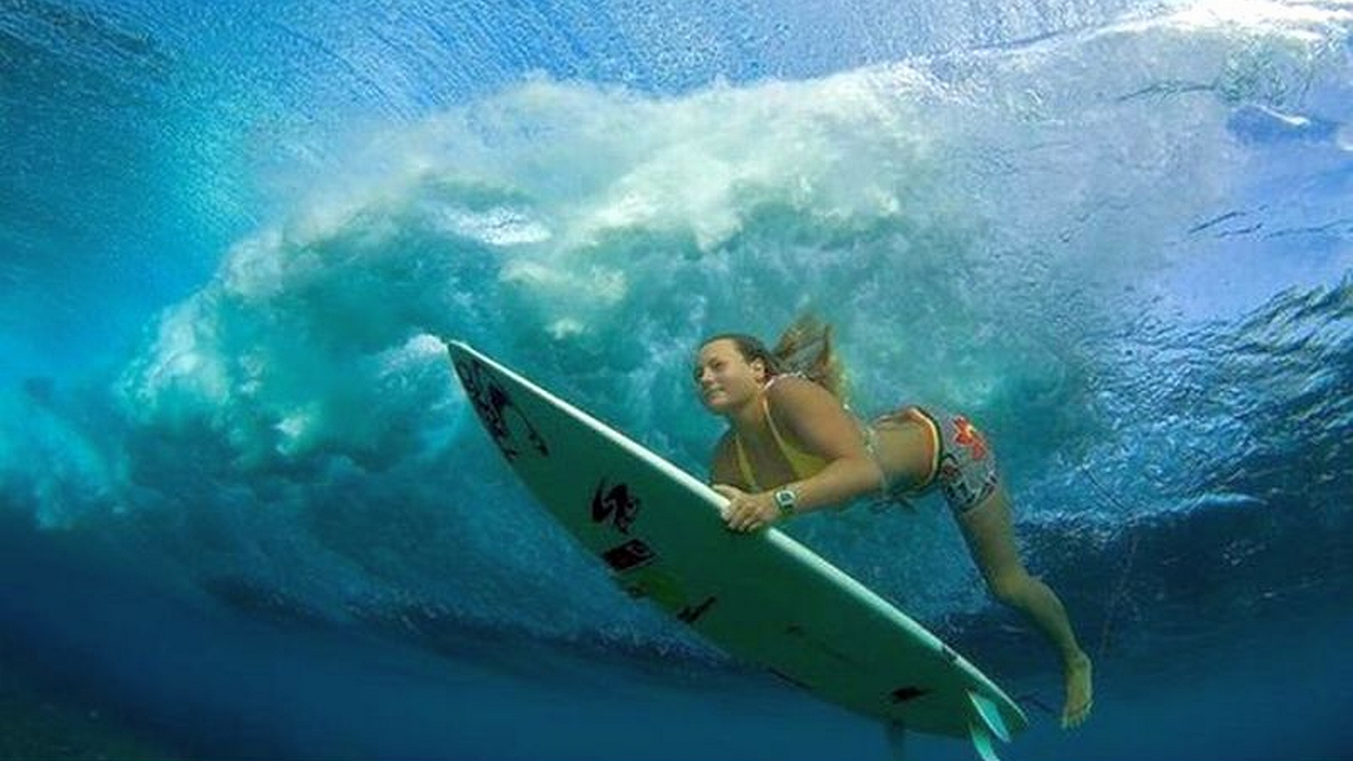 Sports Surfing HD Wallpaper High Resolutions