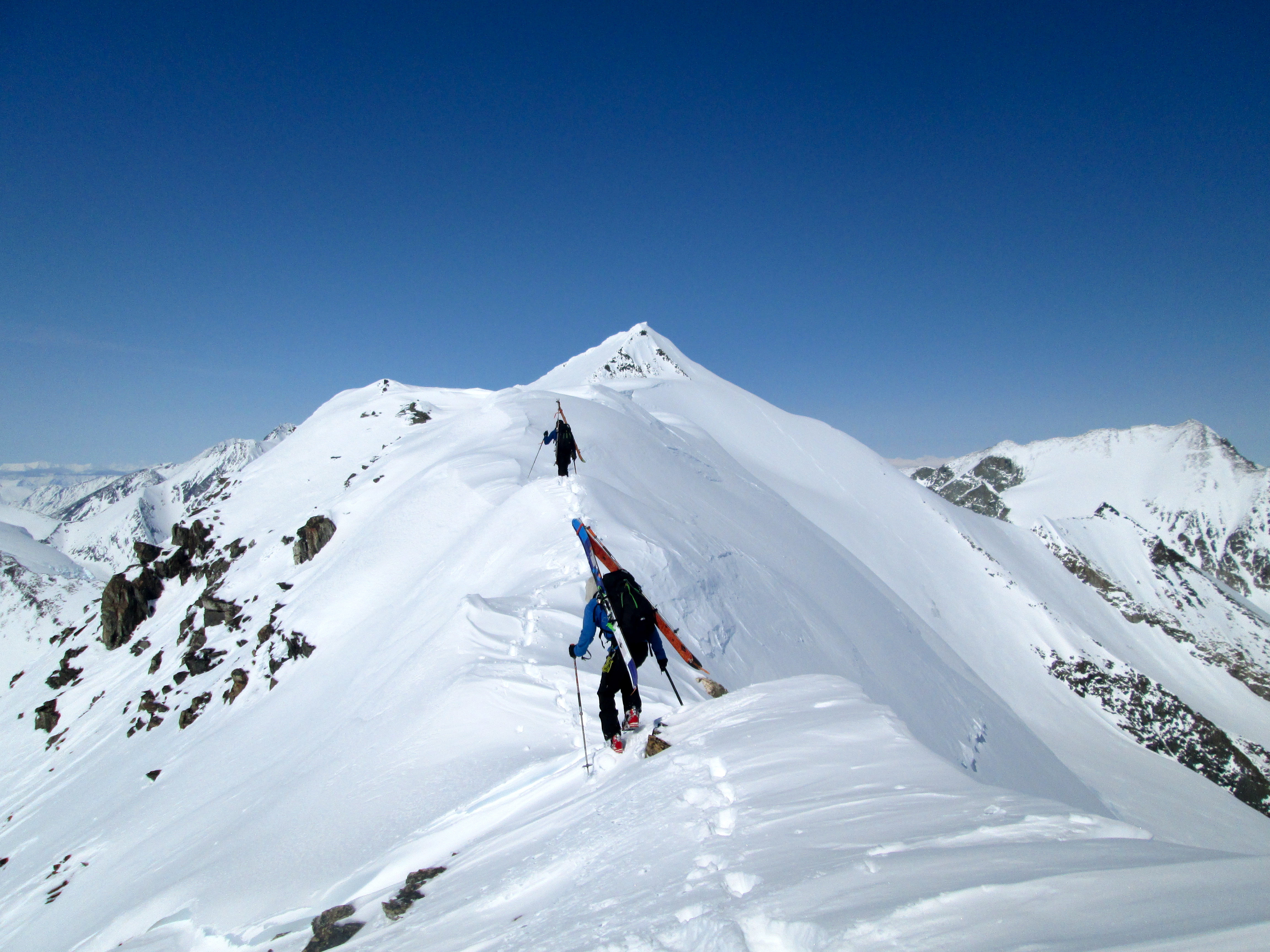 Cool Skiing Pictures Being A Pretty Climb