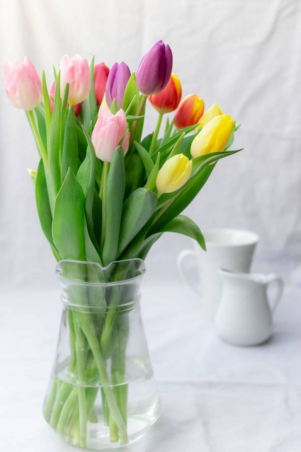 Flower Vase Wallpaper