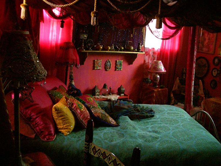 Bohemian Bedroombohemian Decor Hippies Gypsy Bohemian Style Bedrooms 736x552