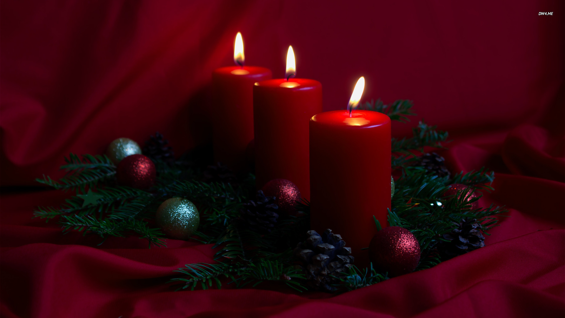 Christmas Candle Wallpaper Grasscloth