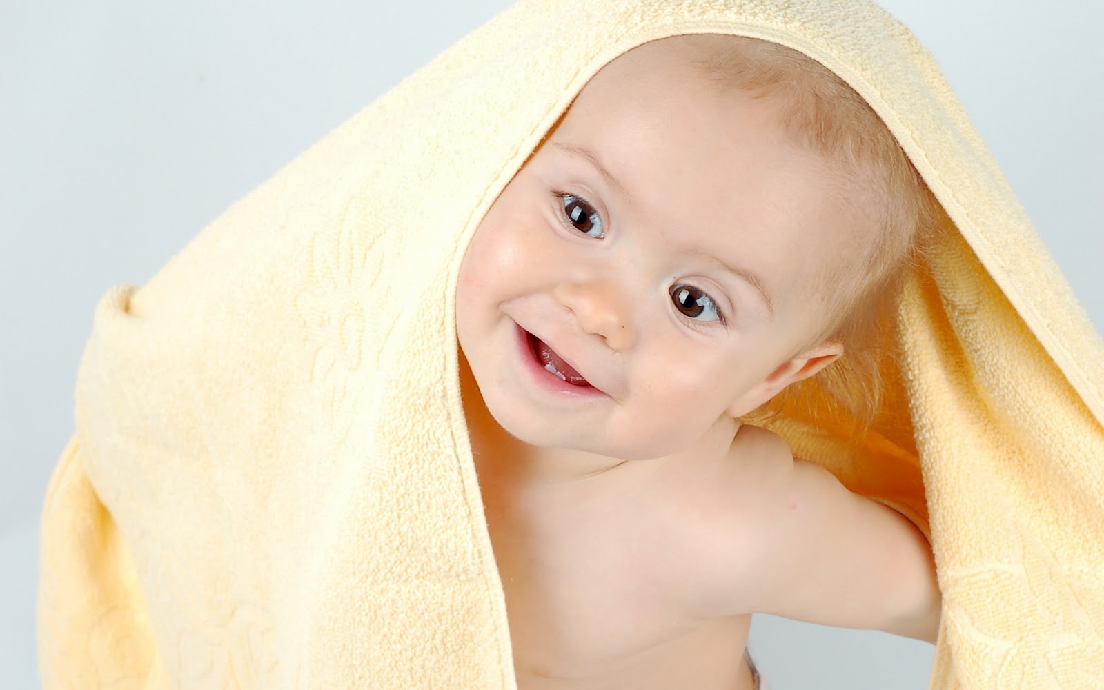 Desktop HD Baby Wallpaper