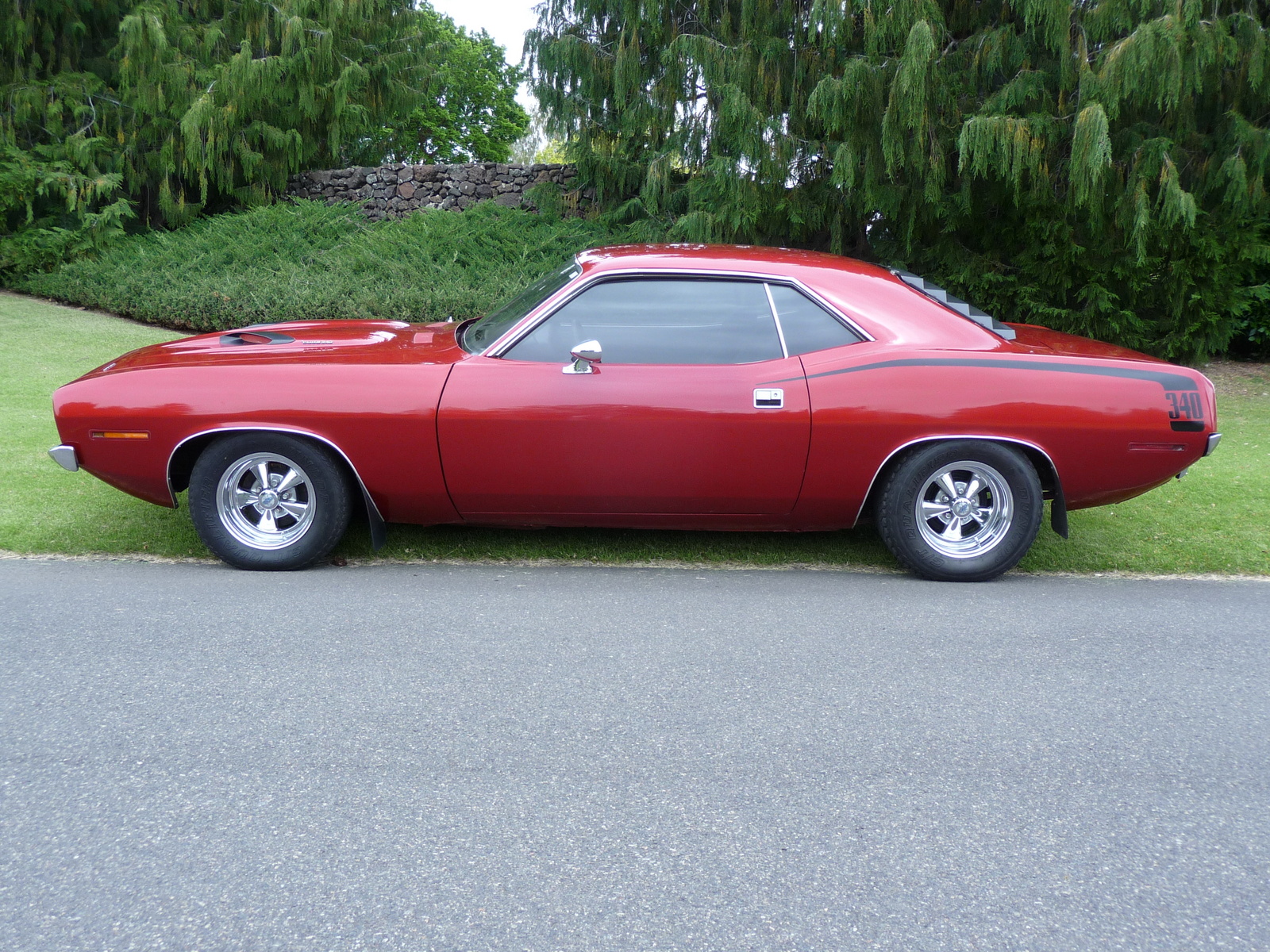 Plymouth Barracuda Picture Exterior