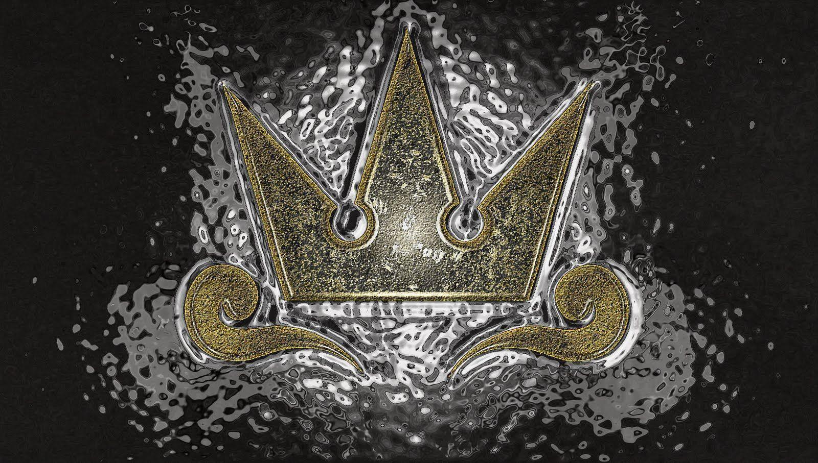 Crown Wallpaper