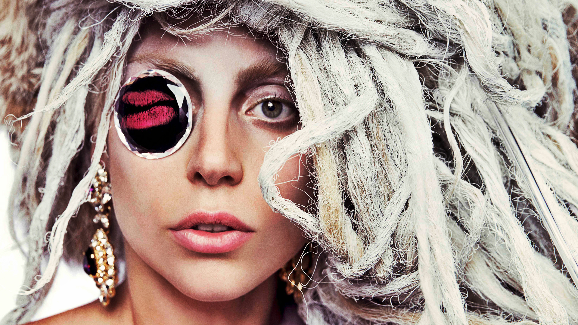Lady Gaga Desktop Wallpaper