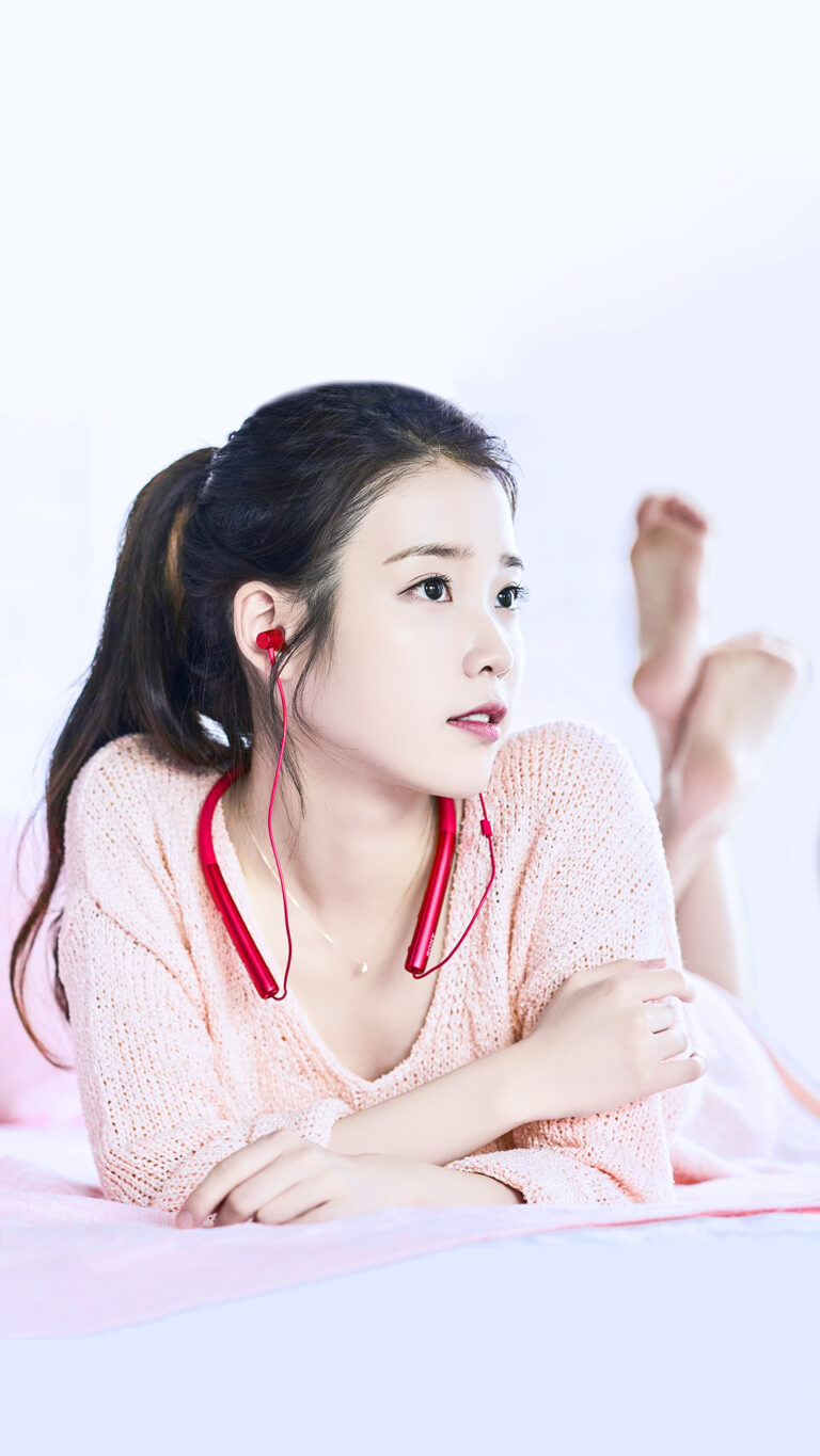 Iu Wallpaper