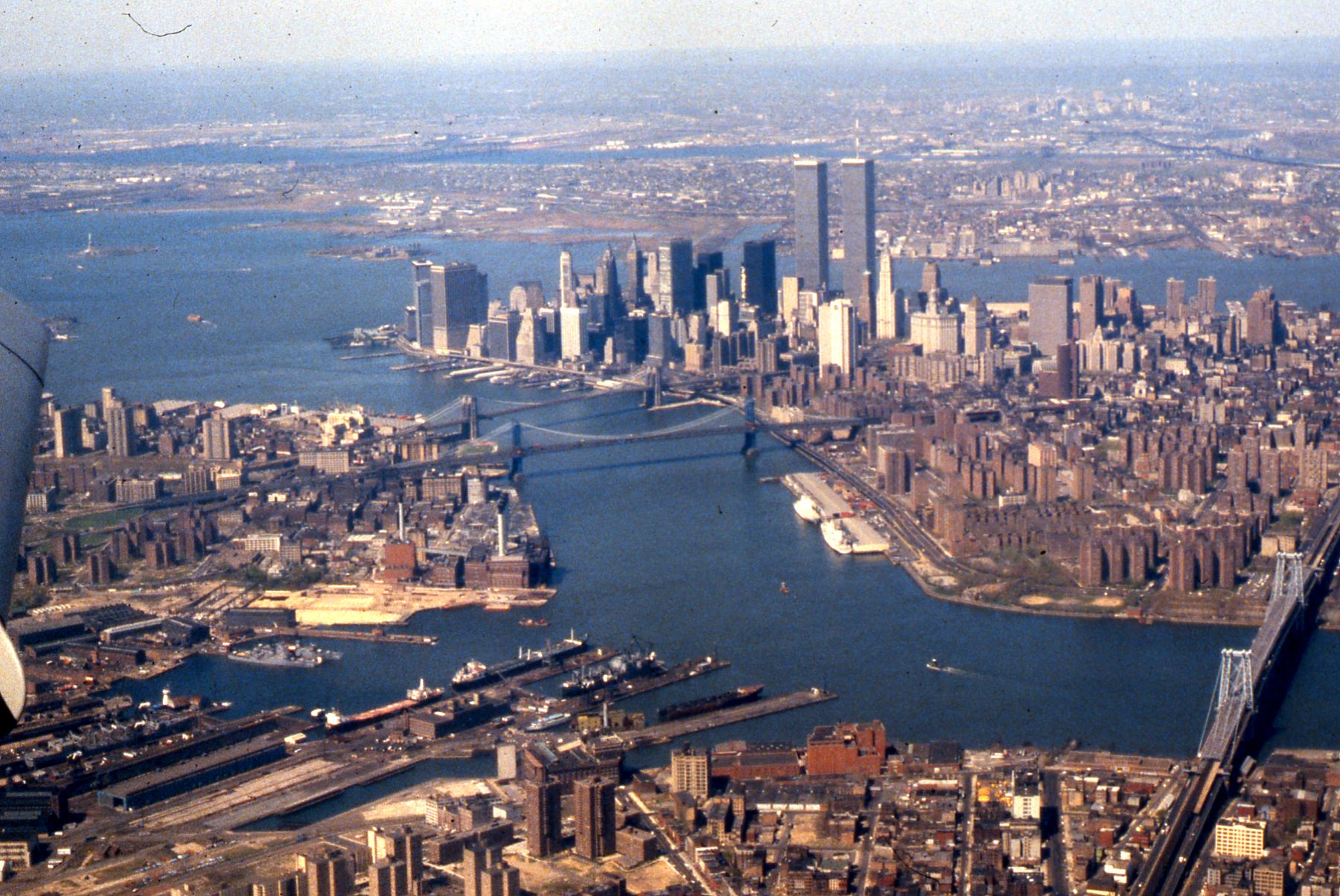 New York Harbor Wallpaper