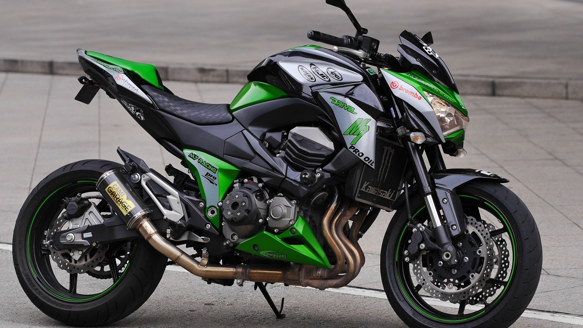 Kawasaki Monster Z800 Moto Wallpaper