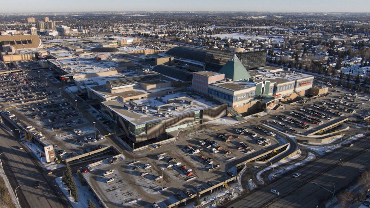 Free Download Alleged Al Shabab Video That Targets West Edmonton Mall Toronto Star 1280x7 For Your Desktop Mobile Tablet Explore 49 Wallpaper Stores In Edmonton Walls Alive Wallpaper Walls