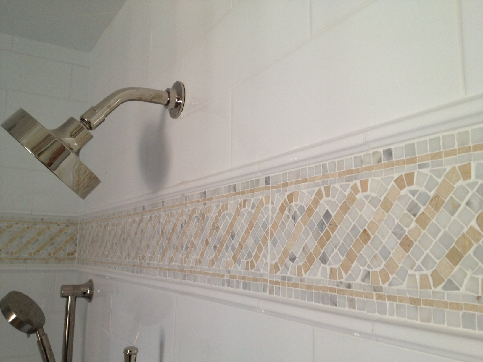 45 Mosaic Wallpaper Borders Bathroom, How To Tile A Border In The Bathroom