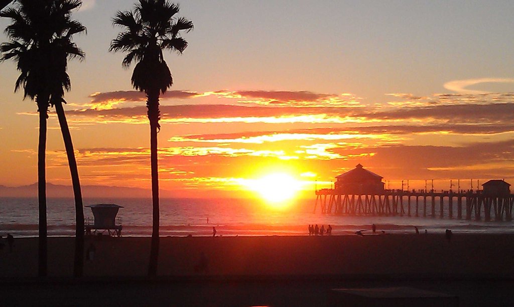 Huntington Beach At Sunset By I Am Kinda Lost