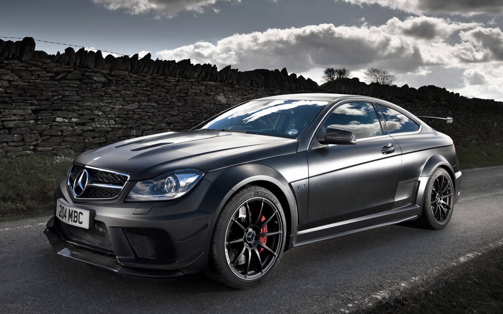 Mercedes Benz C63 HD Wallpaper Check Out The Cool