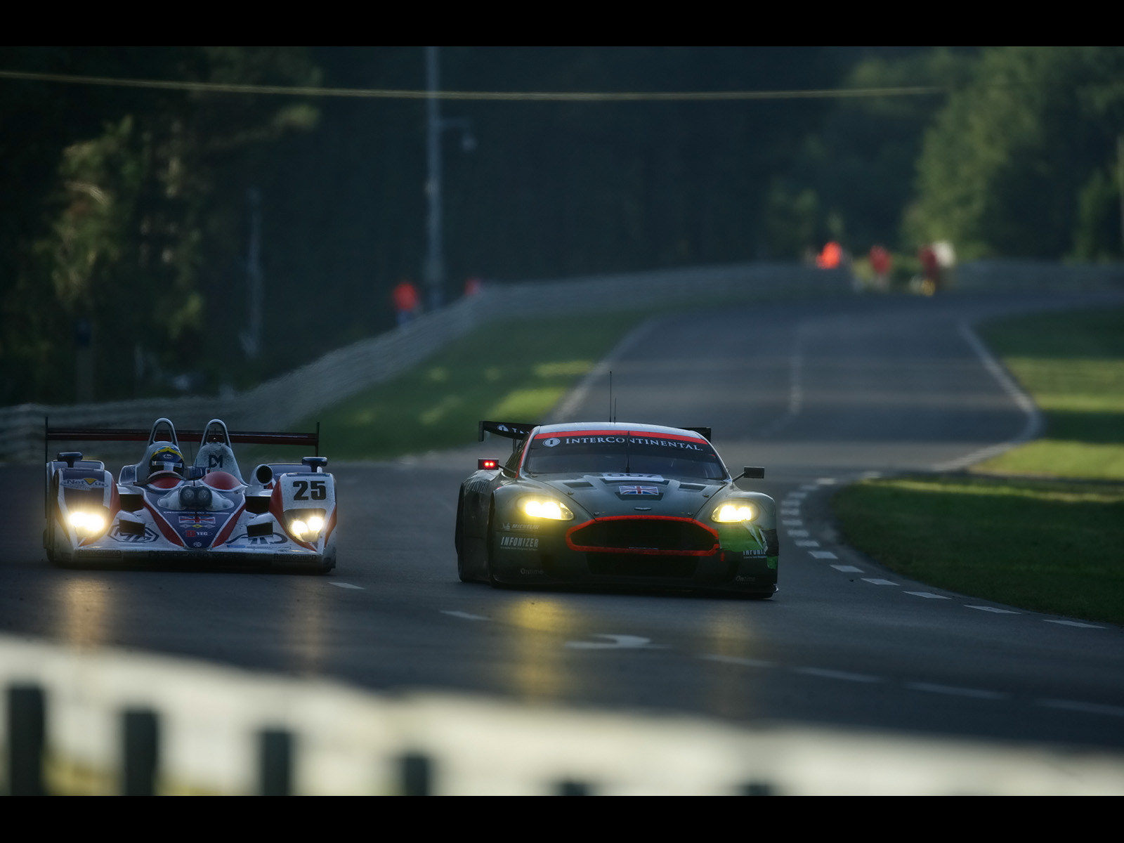 Aston Martin Dbr9 Le Mans Winner Wallpaper Car HD