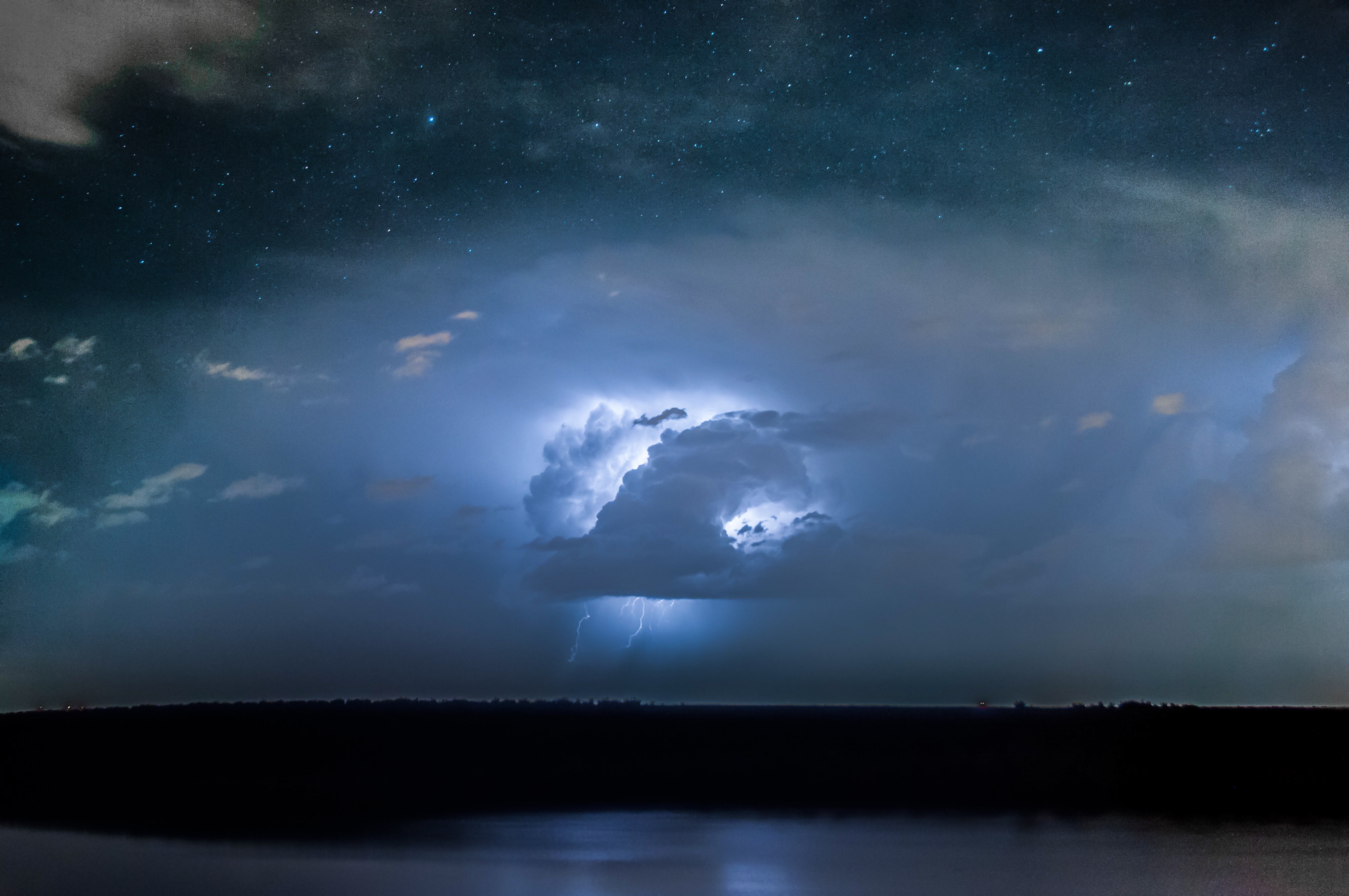 Lightning Thunder Storm Long Exposure 4k Wallpaper HD Nature