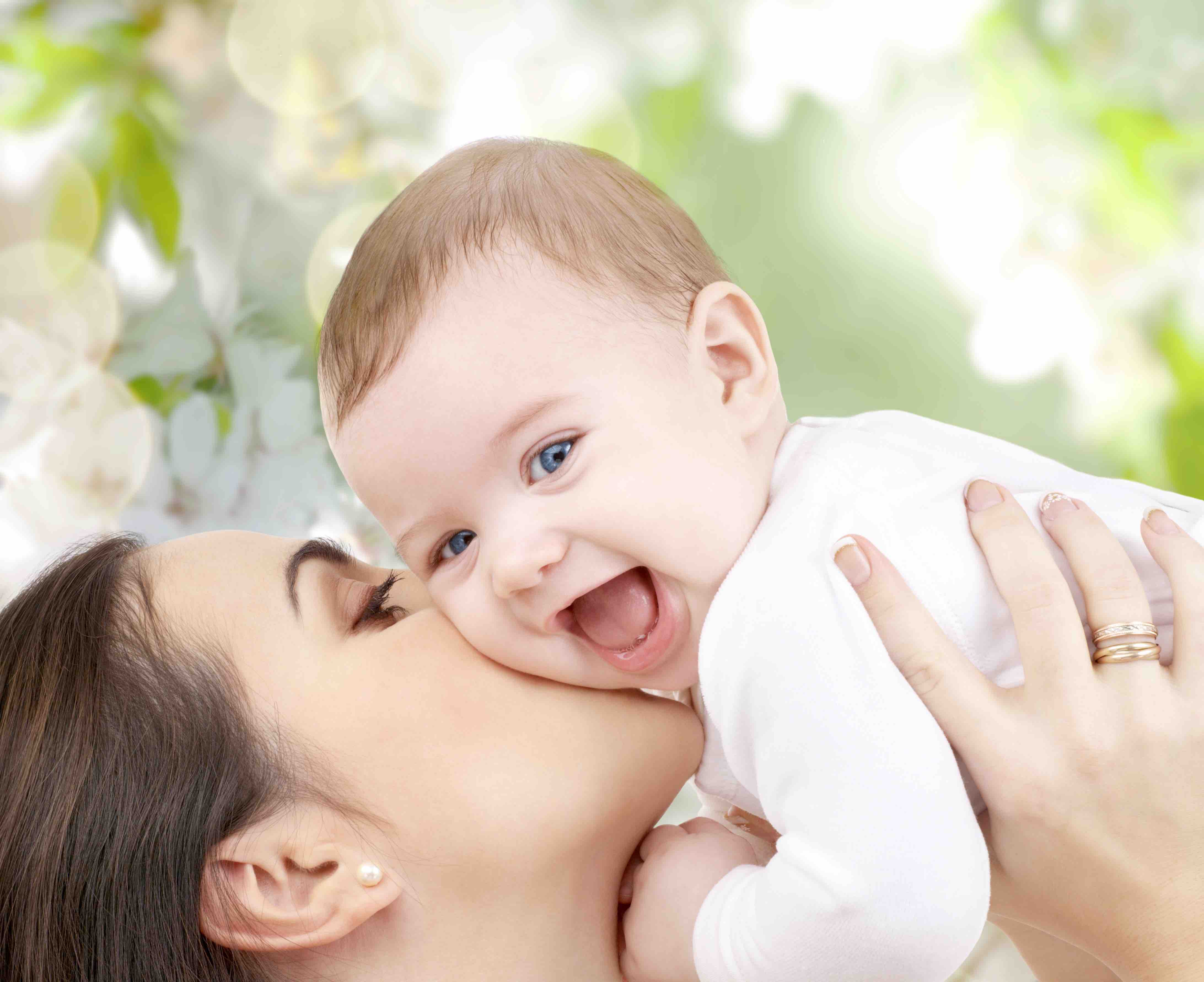 Top Heart Warming Wallpaper Mother And Baby