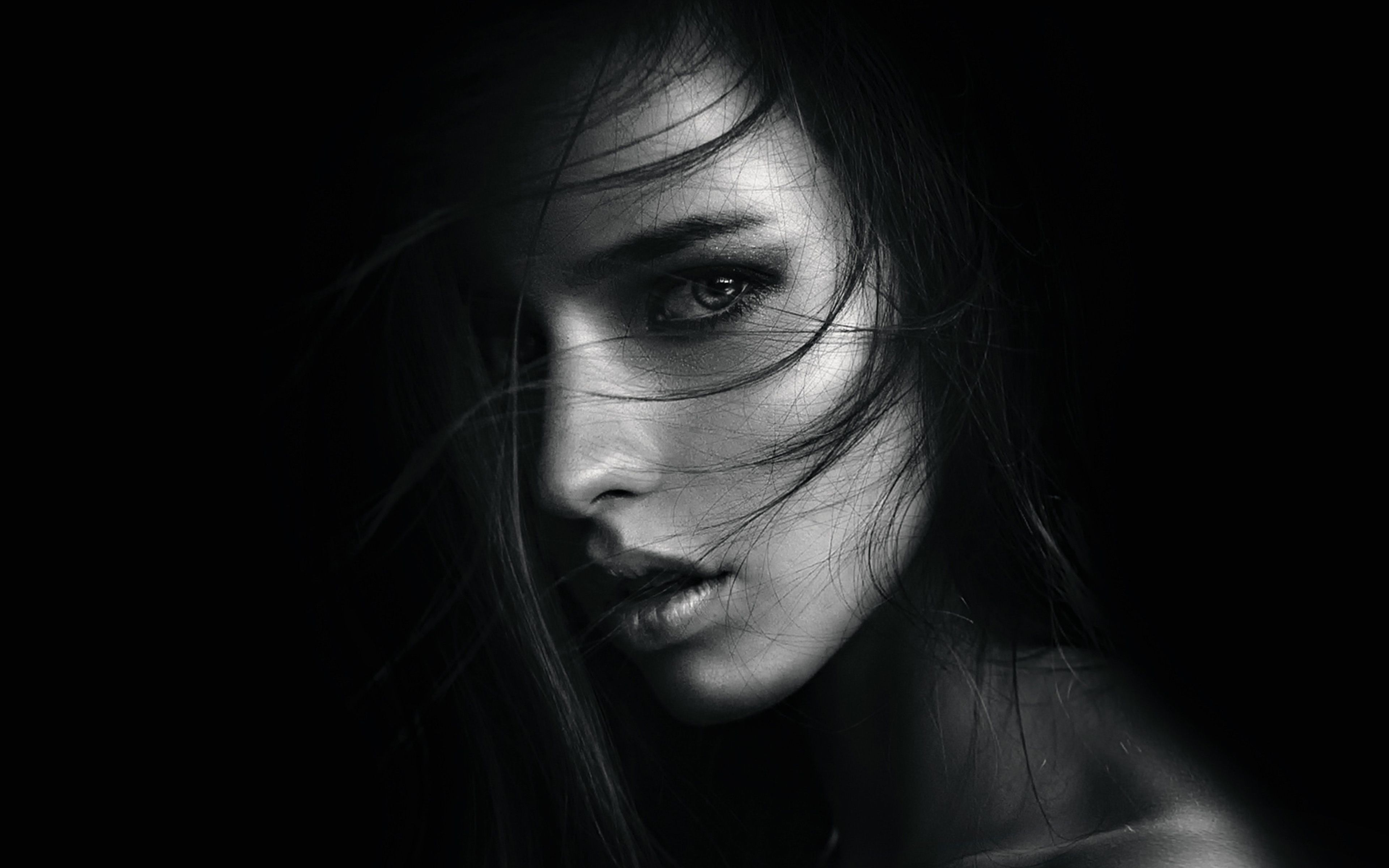 Dark Girly Wallpaper