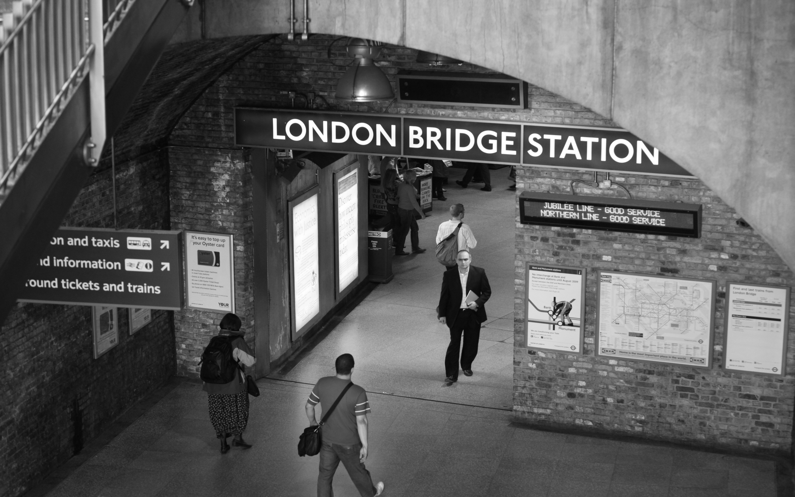Desktop Wallpaper London Bridge Station