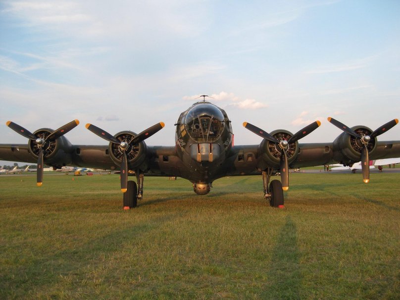B17 Forteresse Volante Wallpaper