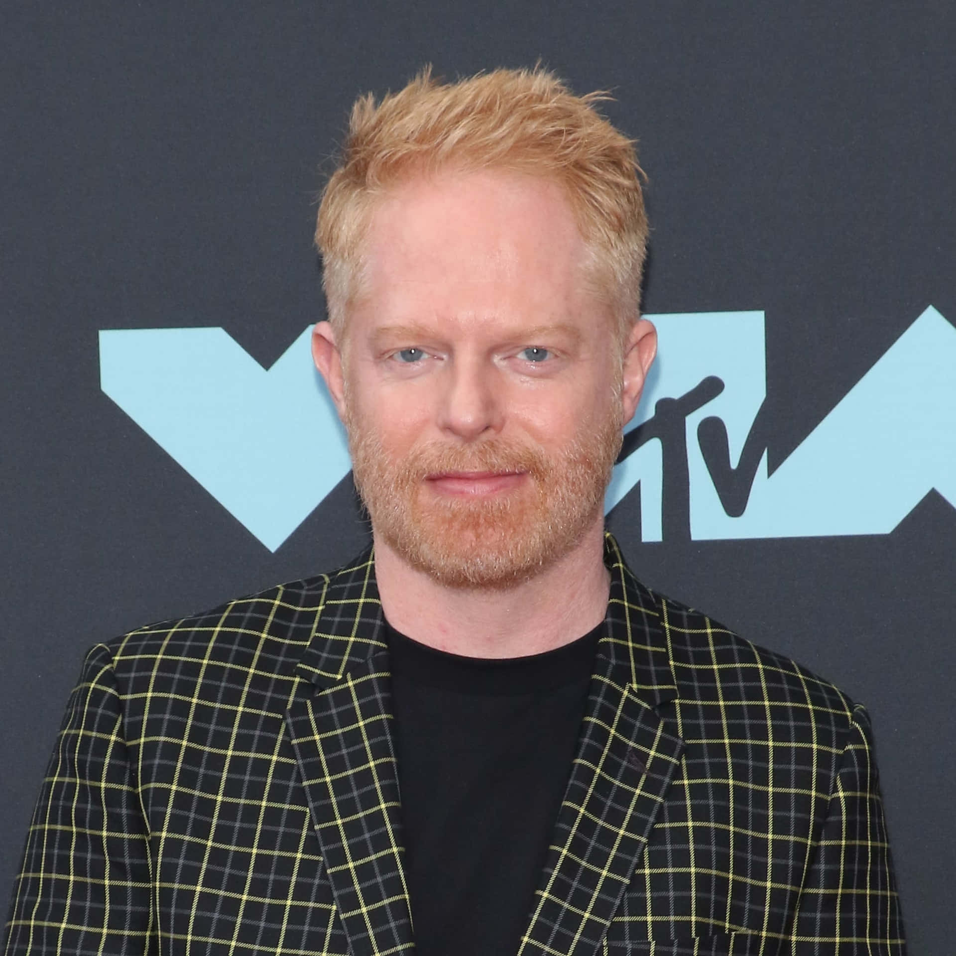 Jesse Tyler Ferguson X Wallpaper