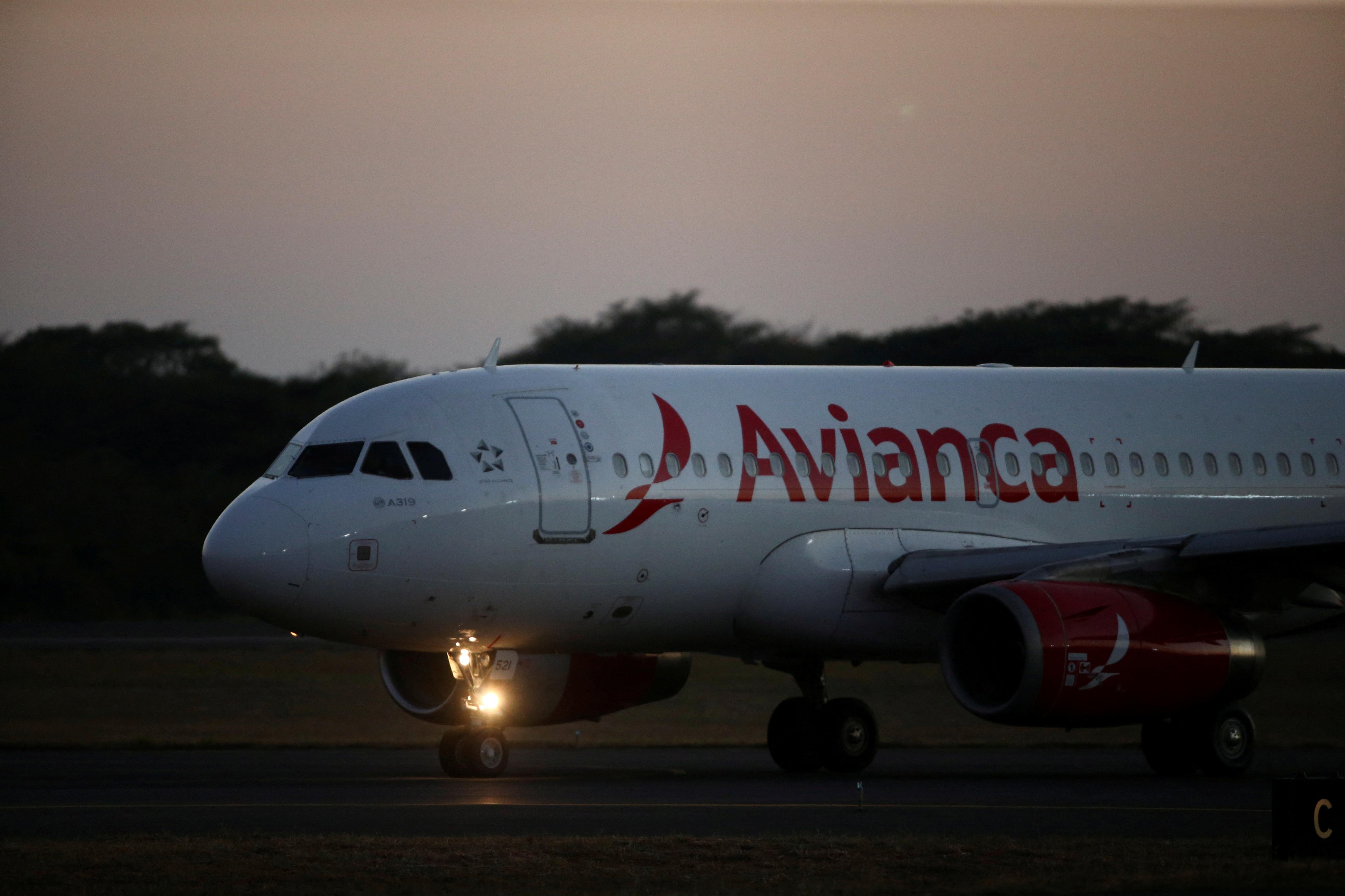 Colombia S Avianca To Merge With Low Cost Airline Viva Reuters