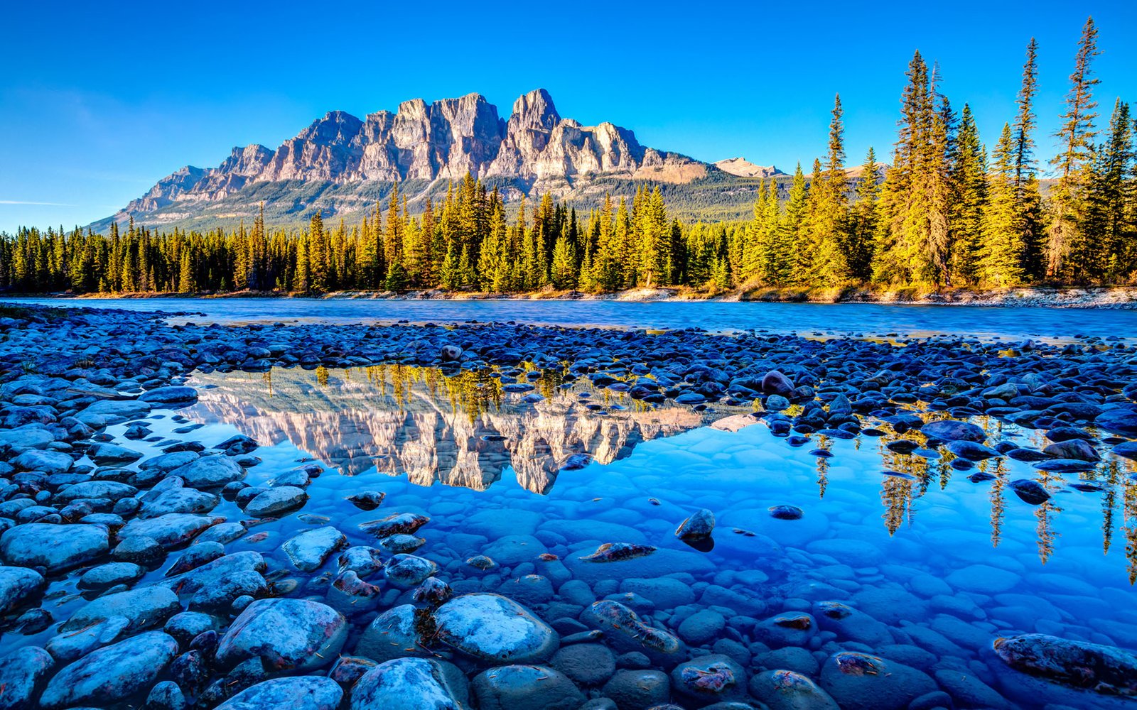 Canada S Banff National Park Alberta Beautiful Mountain River Stones Landscape Photography Hd Wallpaper