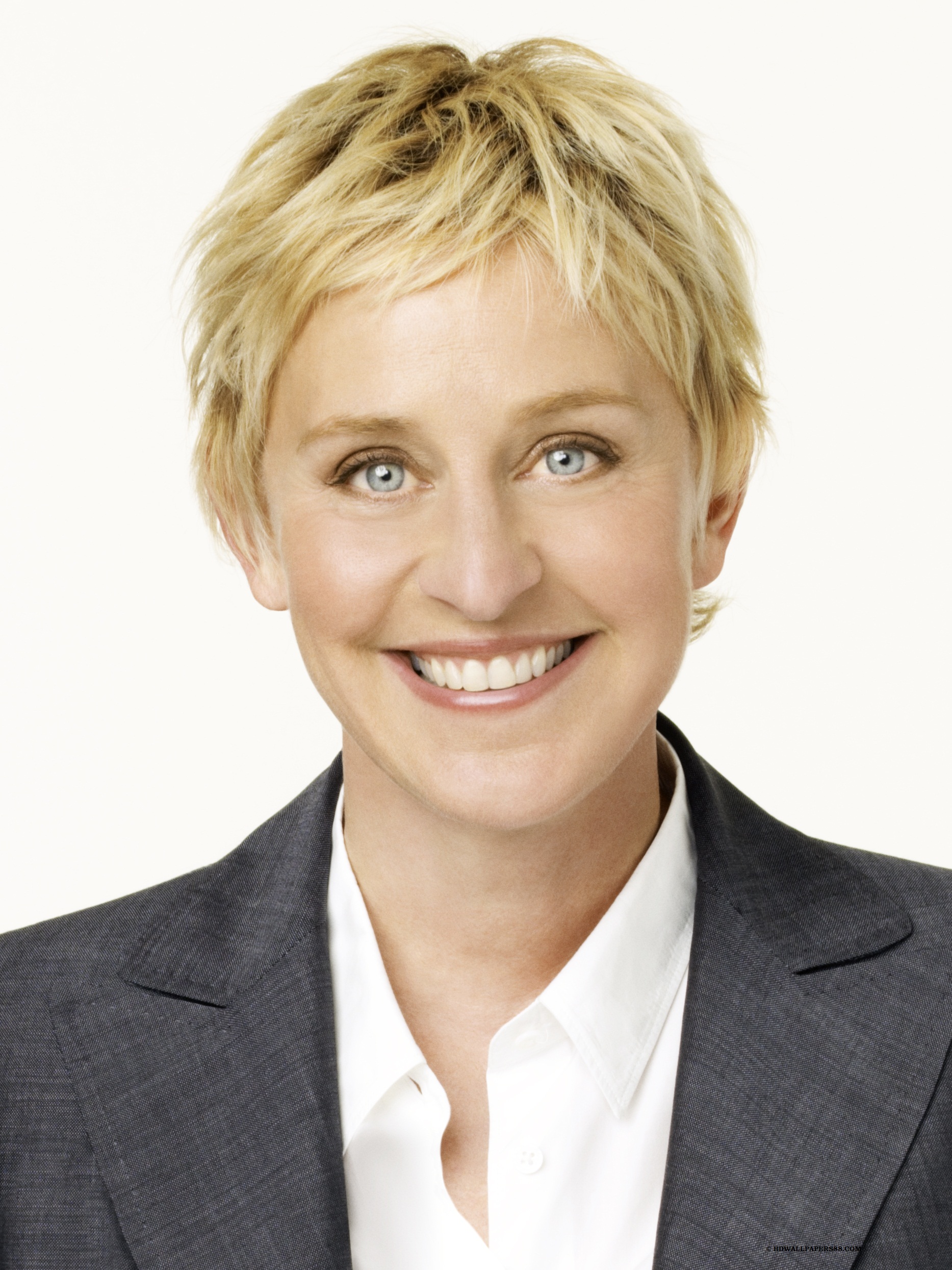 American Edian Tv Host Actress Writer And Producer Ellen