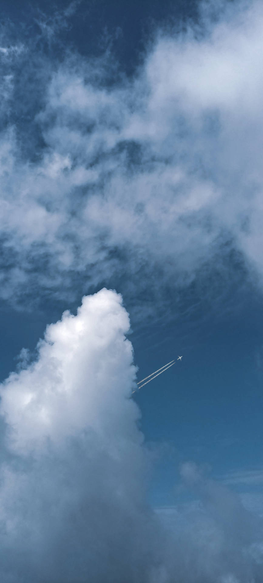 Simple Blue Aesthetic Wallpaper