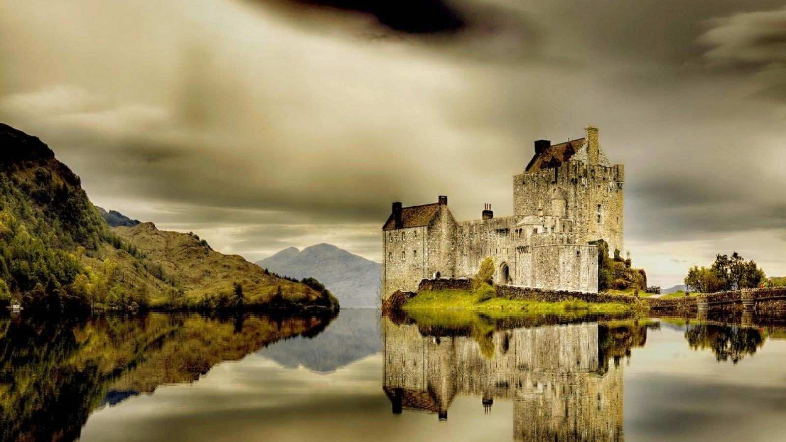 HD Castle Wallpaper