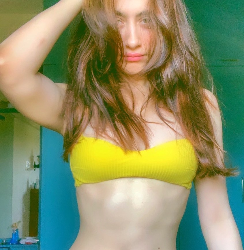 Sanjeeda Shaikh Flaunts Her Sexy Curves Take A Look At