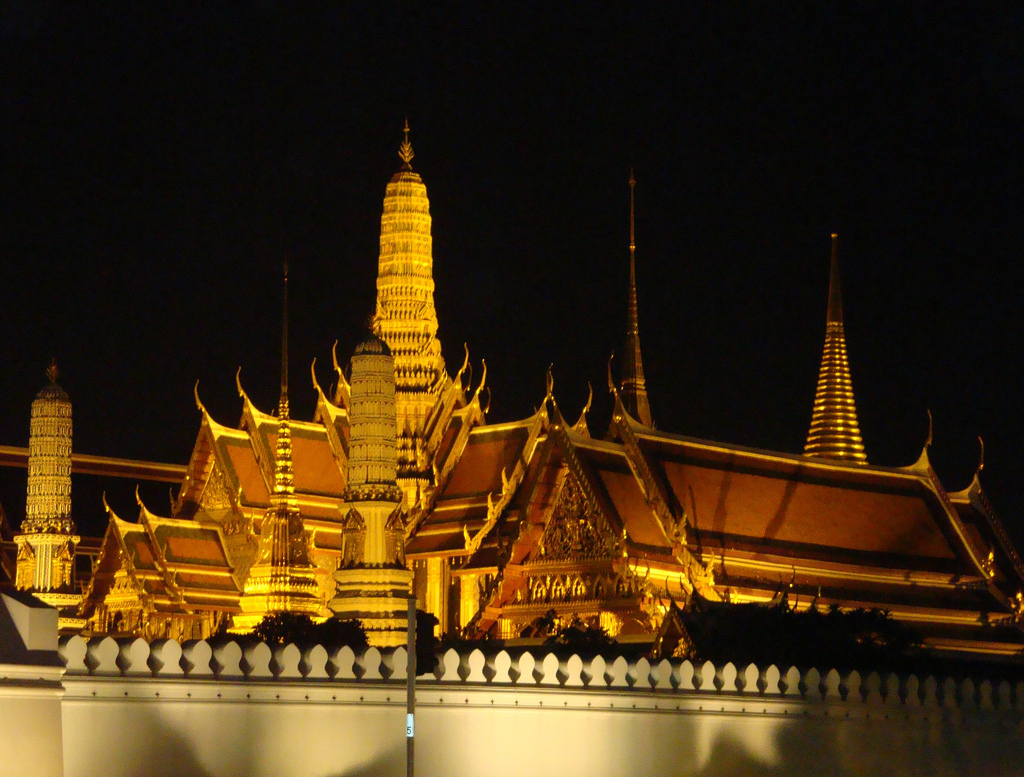 Night Of Wat Phra Kaeo Grand Palace Bangkok