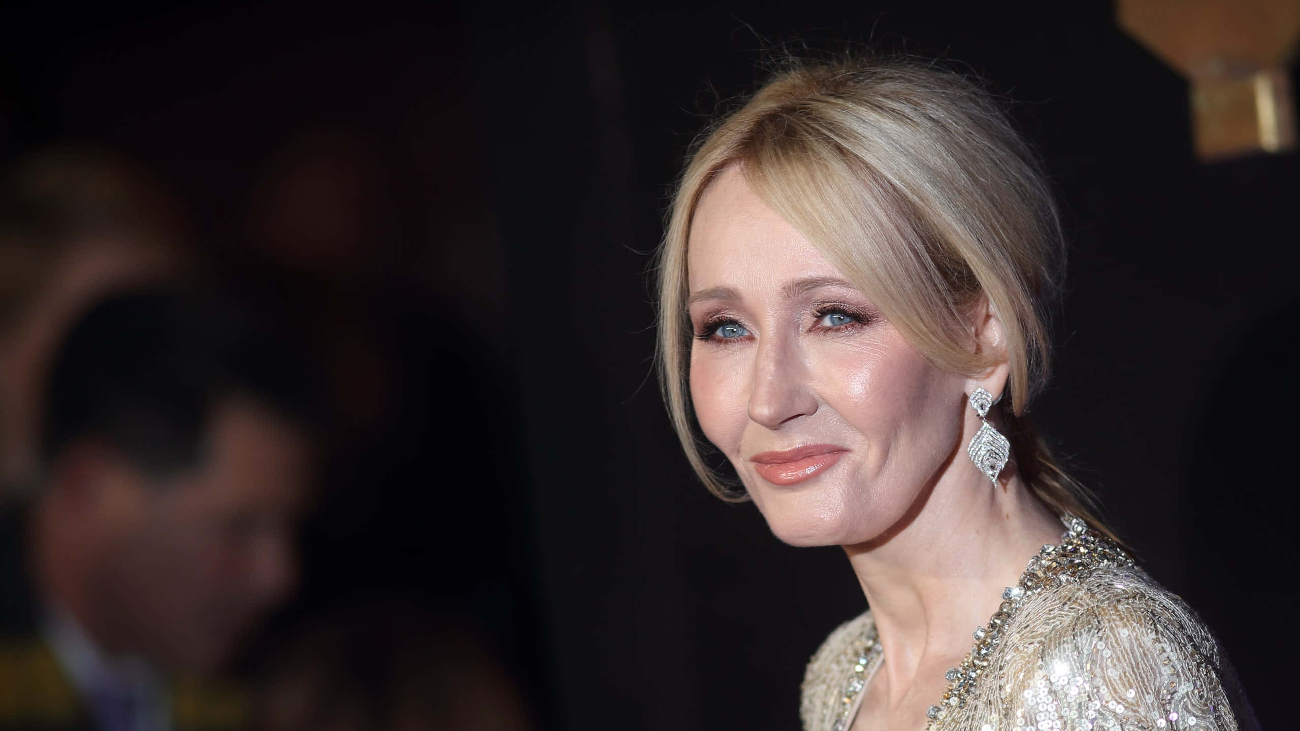 J K Rowling X Wallpaper R0ulgqr2zirj0yl7