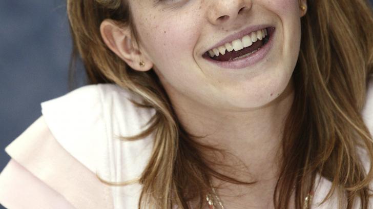 Emma Watson High Quality Image Size Of