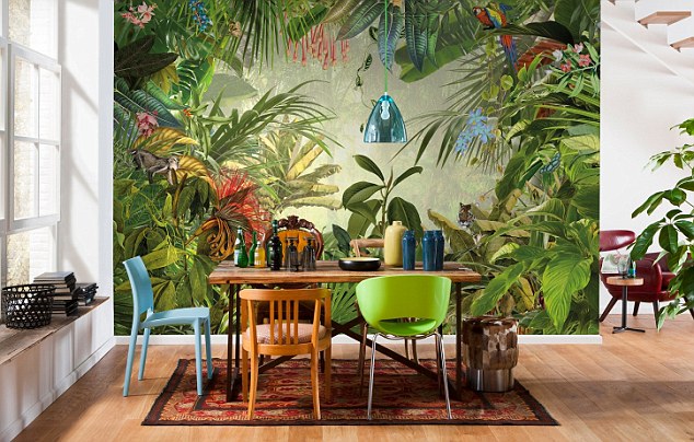 Try A Daring New Look With This Wild Wallpaper By Wayfair