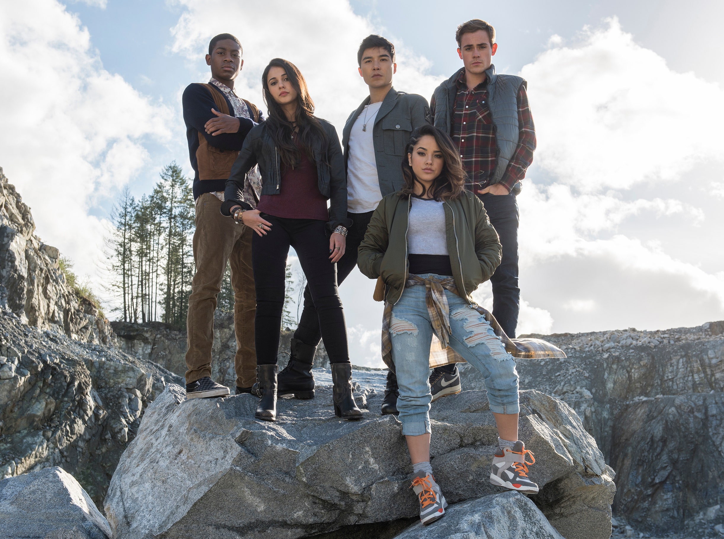 Power Rangers Stars Want The Sequel To Have A Feminist Twist