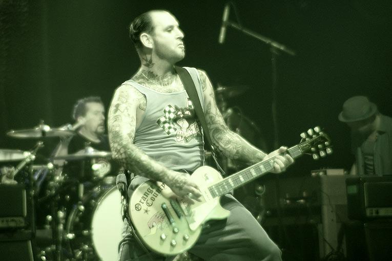 Social Distortion Mike Ness Frn Wikipedia