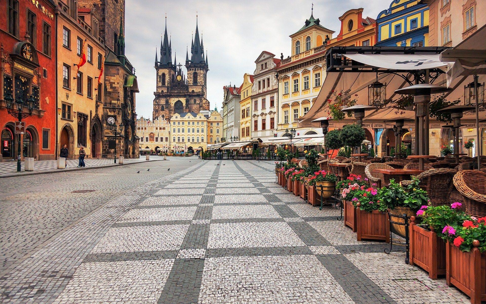 Prague Wallpaper Top Background