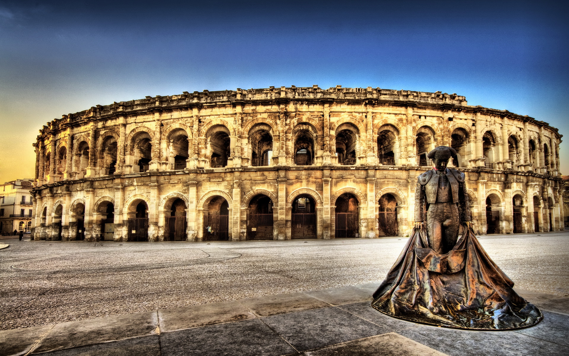 Colosseum And Statue Wallpaper Travel HD