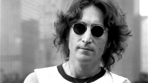 Dentist Wants To Try And Clone John Lennon Rick