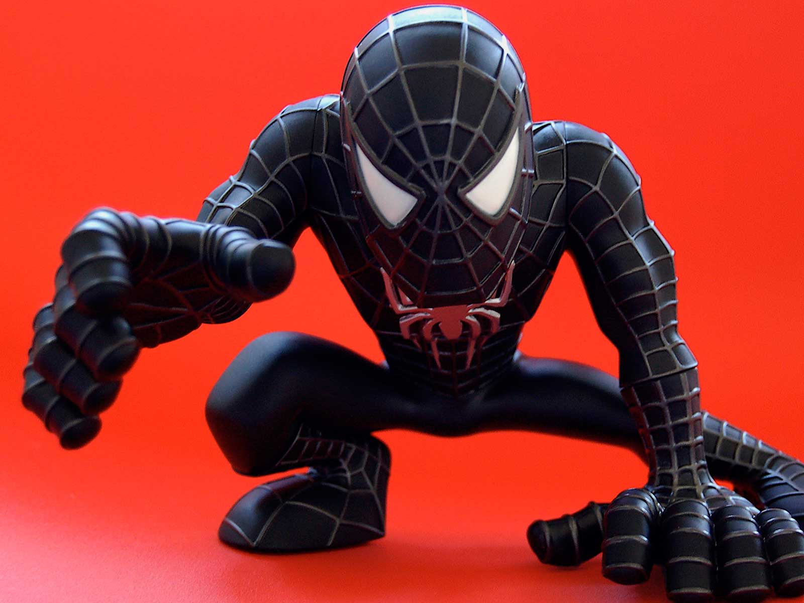 Spiderman Puter Desktop Wallpaper