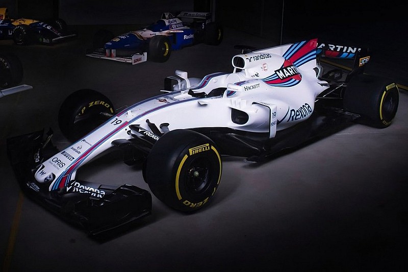 F1 Williams Shows First Image Of Fw40 In The Flesh