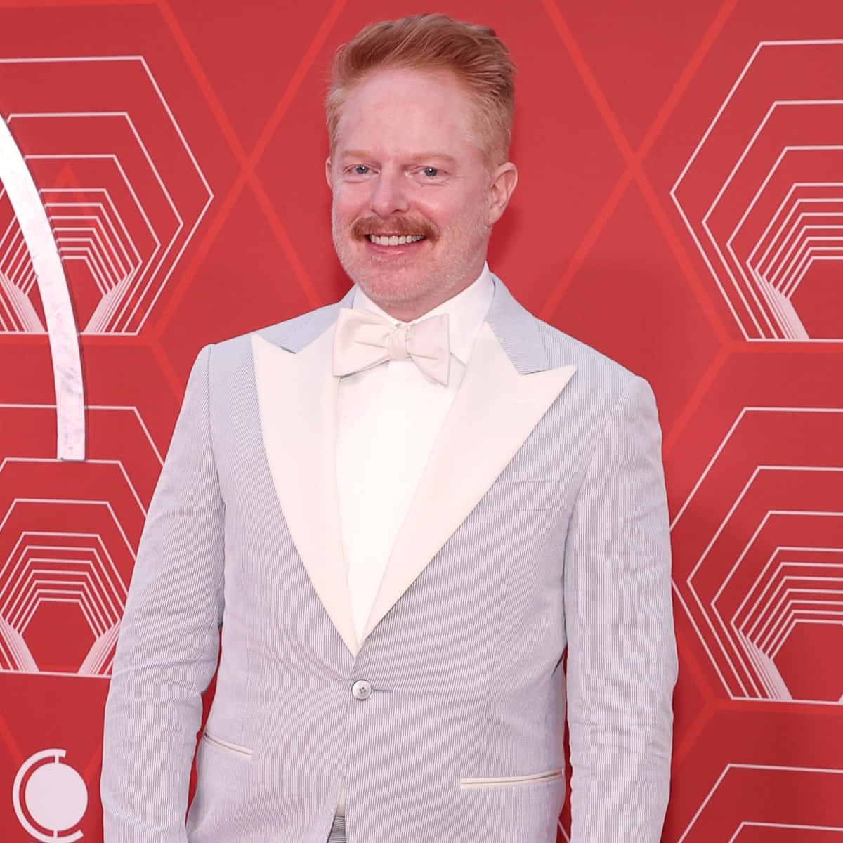 Jesse Tyler Ferguson X Wallpaper