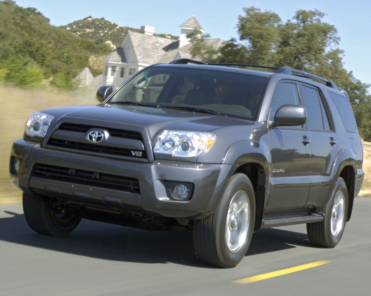 on the Toyota 4Runner wallpaper below and choose Set as Background 1280x1024