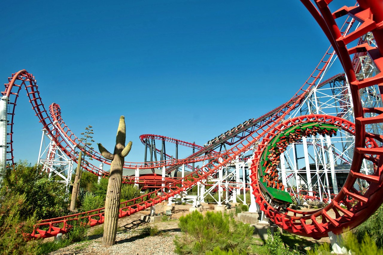 Viper Seven Loop Roller Coaster Three Were Built This Is The